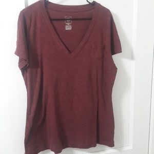 Maroon t-shirt